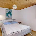 16 Person In Feriehus *