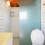 16 Person In