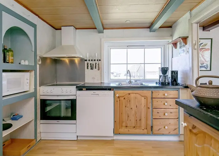 16 Person In * Ulfborg