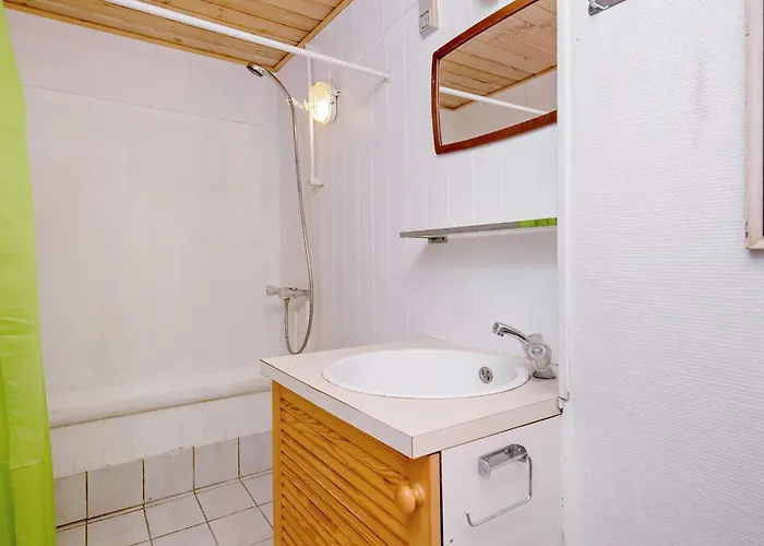 Сasa de vacaciones 16 Person In