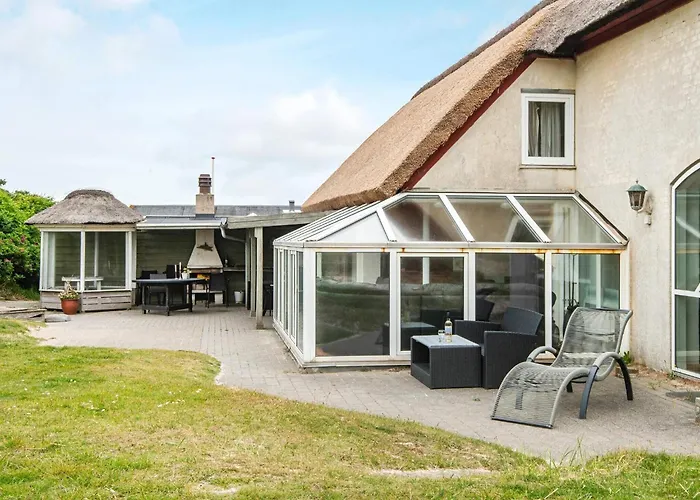 16 Person In * Ulfborg